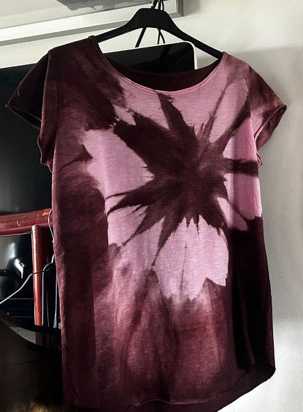 T-shirt fatte a mano- Marrone/Rosa Floreale