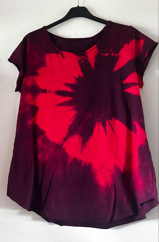 T-shirt fatte a mano- Marrone Vinaccia/Rosso Floreale